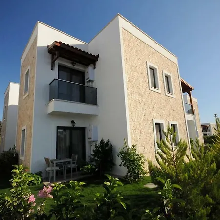 2+1 In Residential Complex, Near The Sea Ferienhaus *